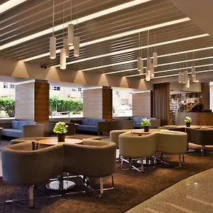 4* Ξενοδοχείο Ramada By Wyndham